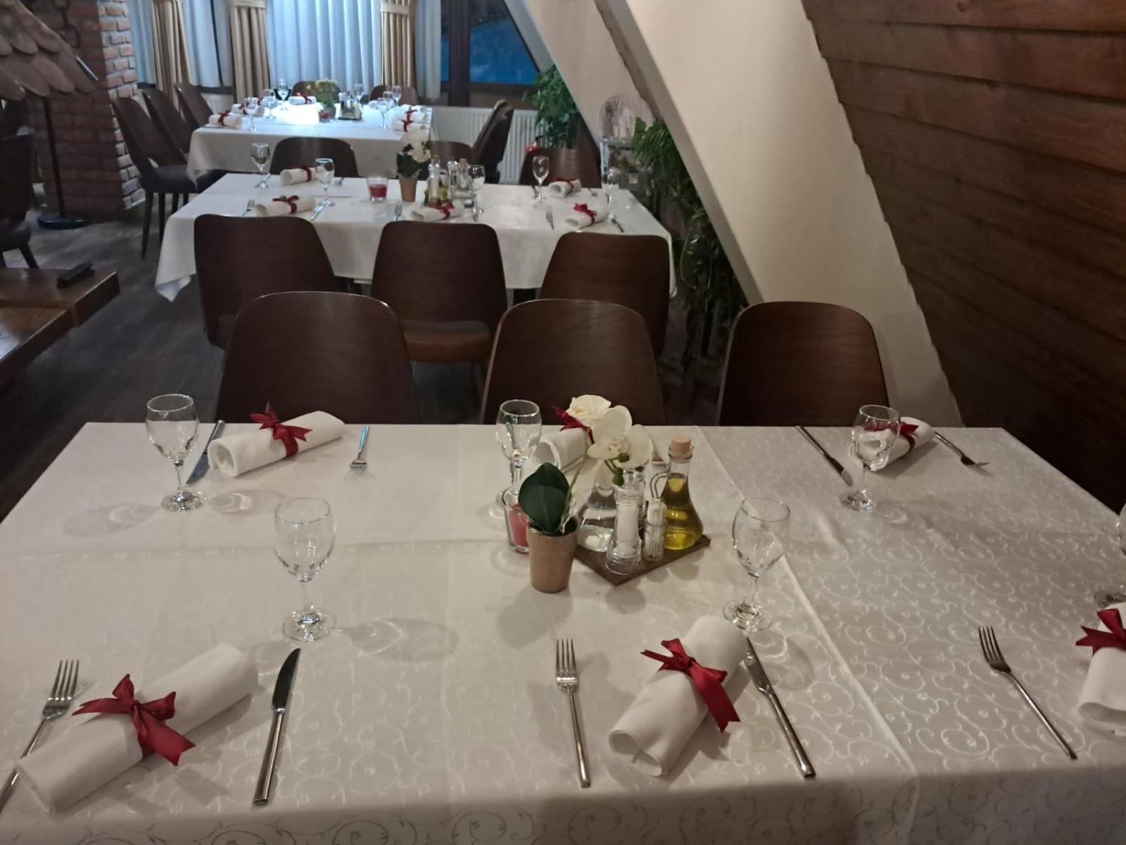 Hotel Babino Brdo Derventa エクステリア 写真