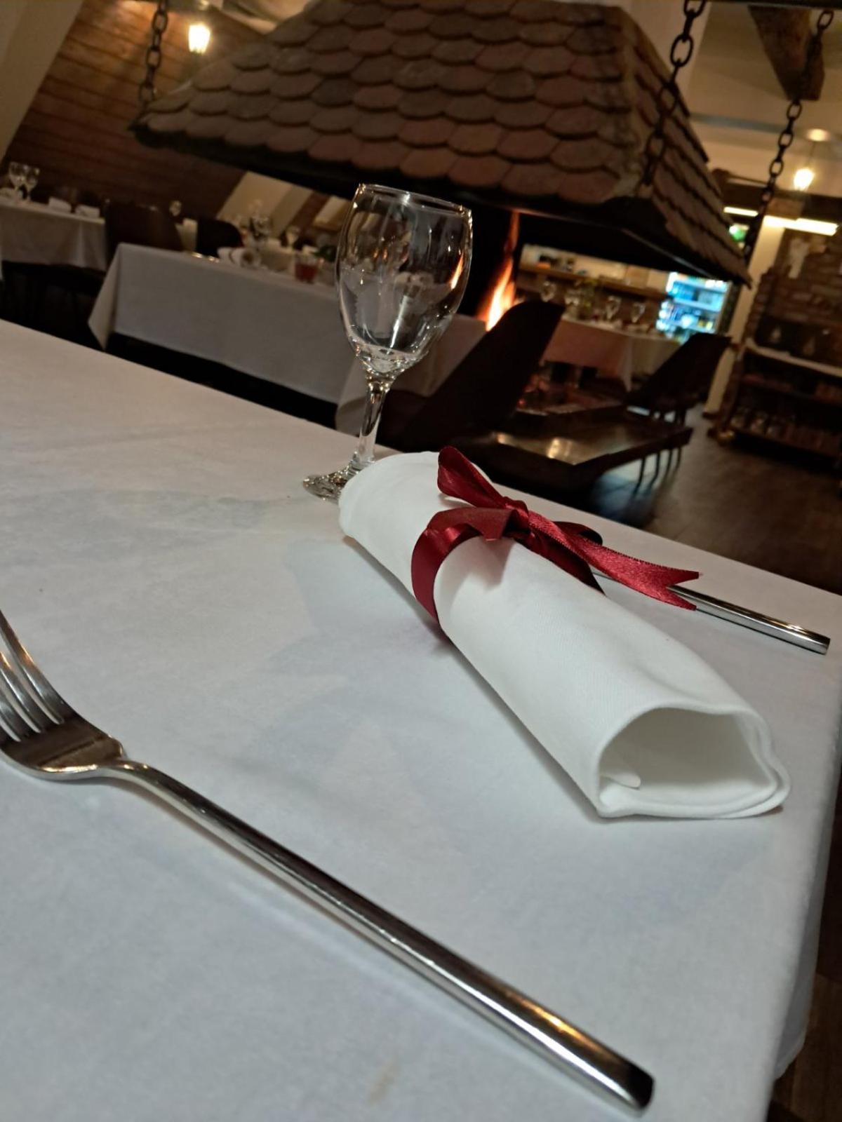 Hotel Babino Brdo Derventa エクステリア 写真